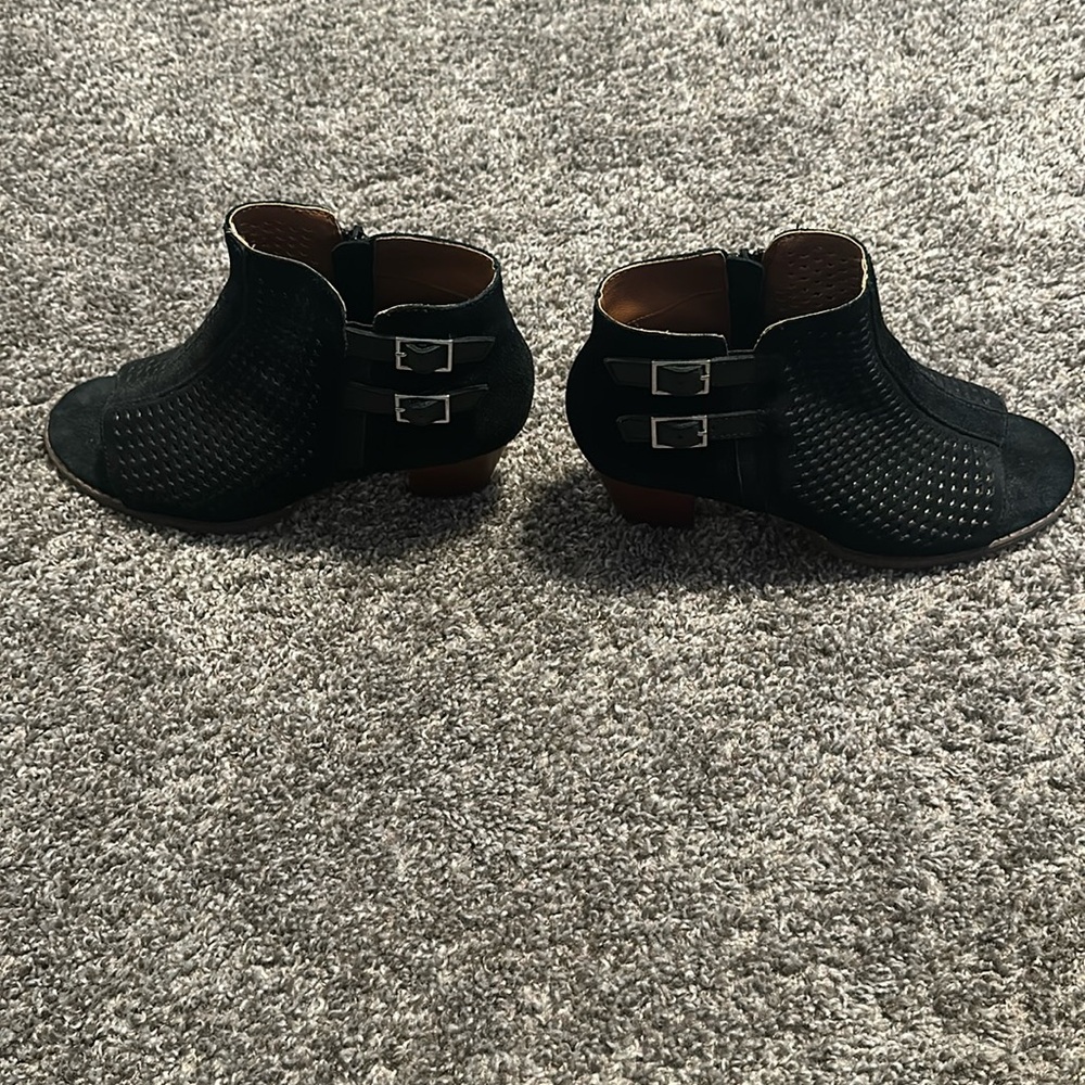 Vionic Booties - image 6